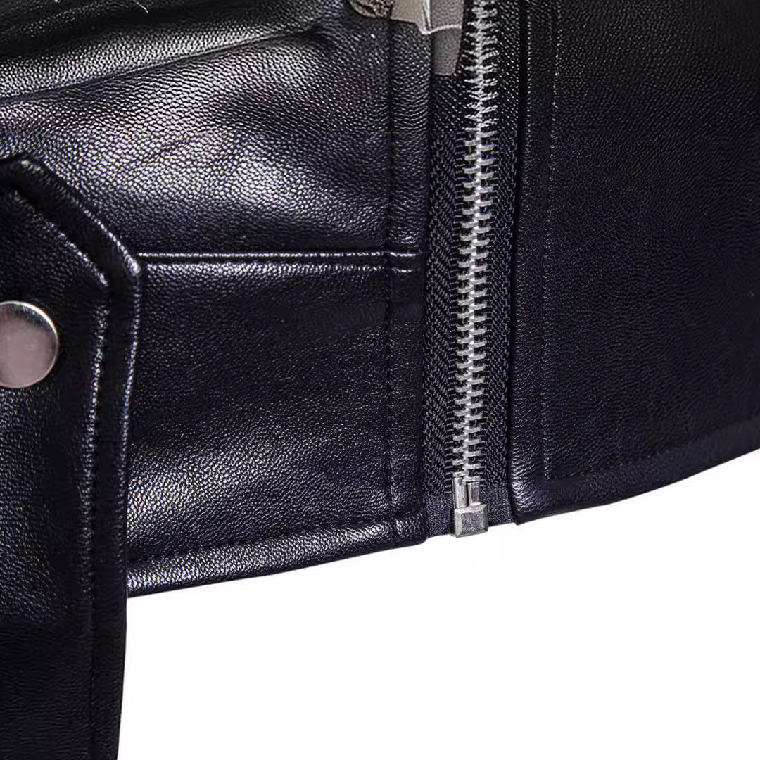 Herren Bikerjacke aus hochwertigem Leder mit innovativen Steppdetails Echoarchiv