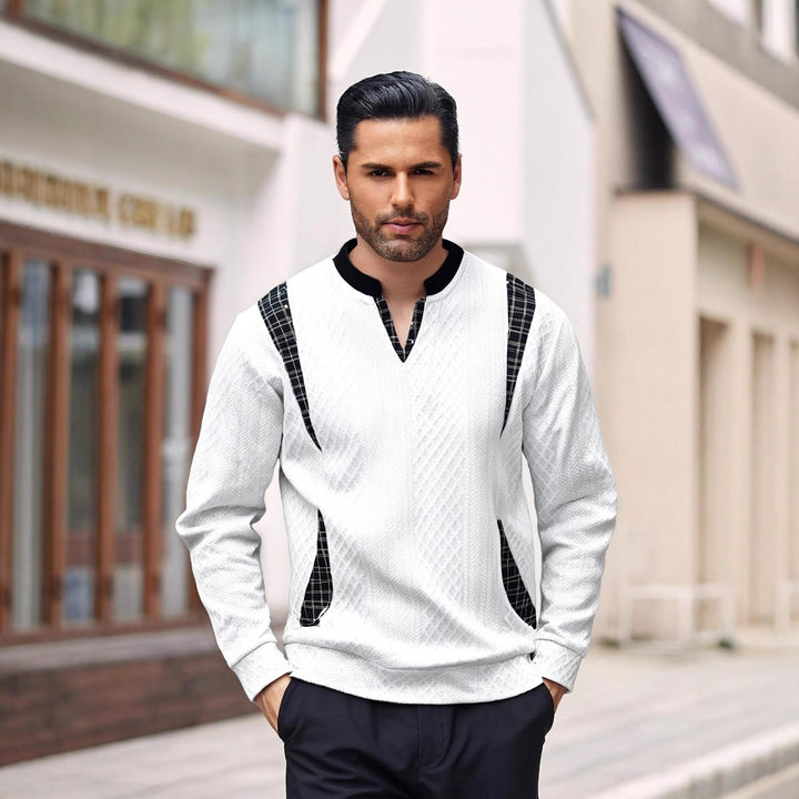 Herren Strickpullover mit modischen Karoelementen Echoarchiv