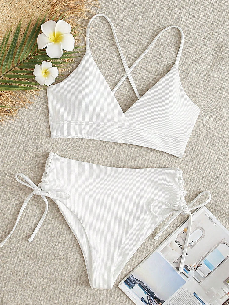Damen Zweiteiliger Bikini mit verstellbaren Schnürungen und rückseitigem Kreuz-Träger Echo Archiv
