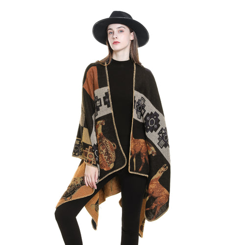 Damen Oversize-Jacquard-Capeponcho mit ornamentaler Webstruktur Echo Archiv