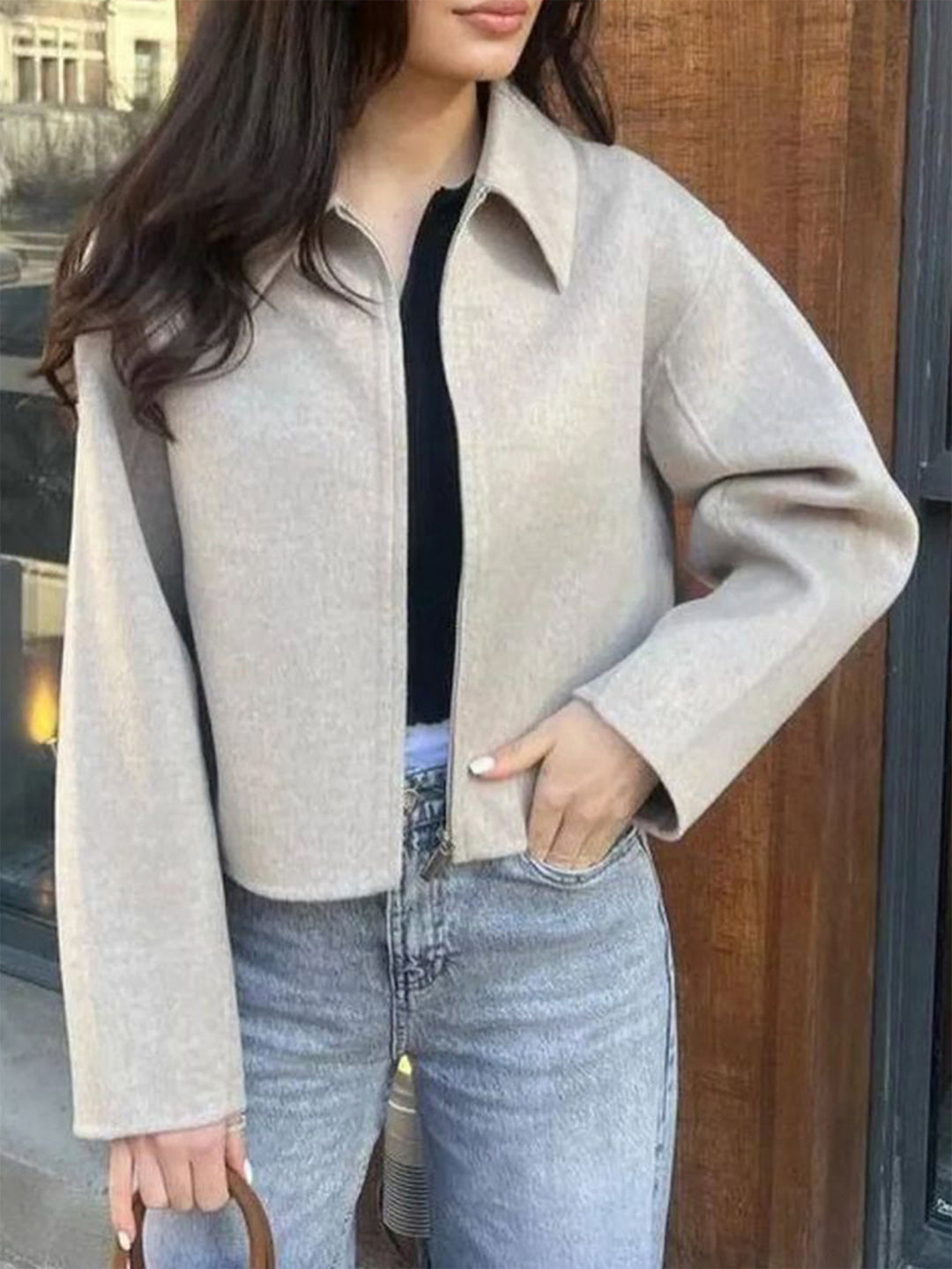 Damen kaschmirähnliche Wolljacke mit durchgehendem Reißverschluss, oversized Schnitt und Hemdkragen – Célinea