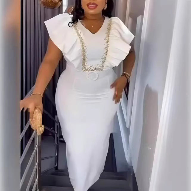 Damen Elegantes Kleid mit voluminösen Rüschendetails und glamourösem Akzent Echo Archiv