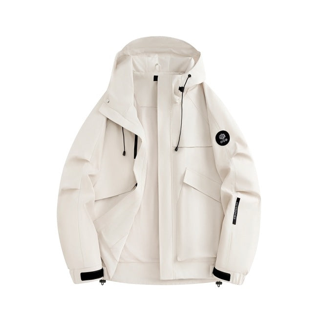 Herren Wetterfeste Funktionsjacke mit verstellbarer Kapuze und zahlreichen Taschen Echoarchiv