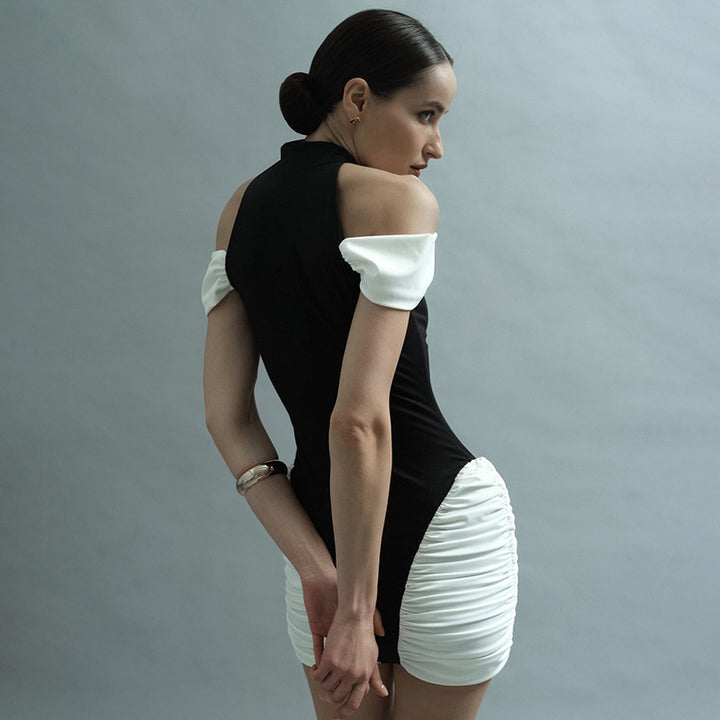 Damen Figurumspielendes Kleid mit durchgehendem Rüschendesign Echo Archiv