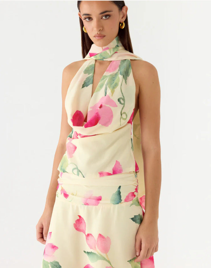 Damen Elegantes Chiffon-Top mit floralem Halsband und tiefem Ausschnitt Echo Archiv