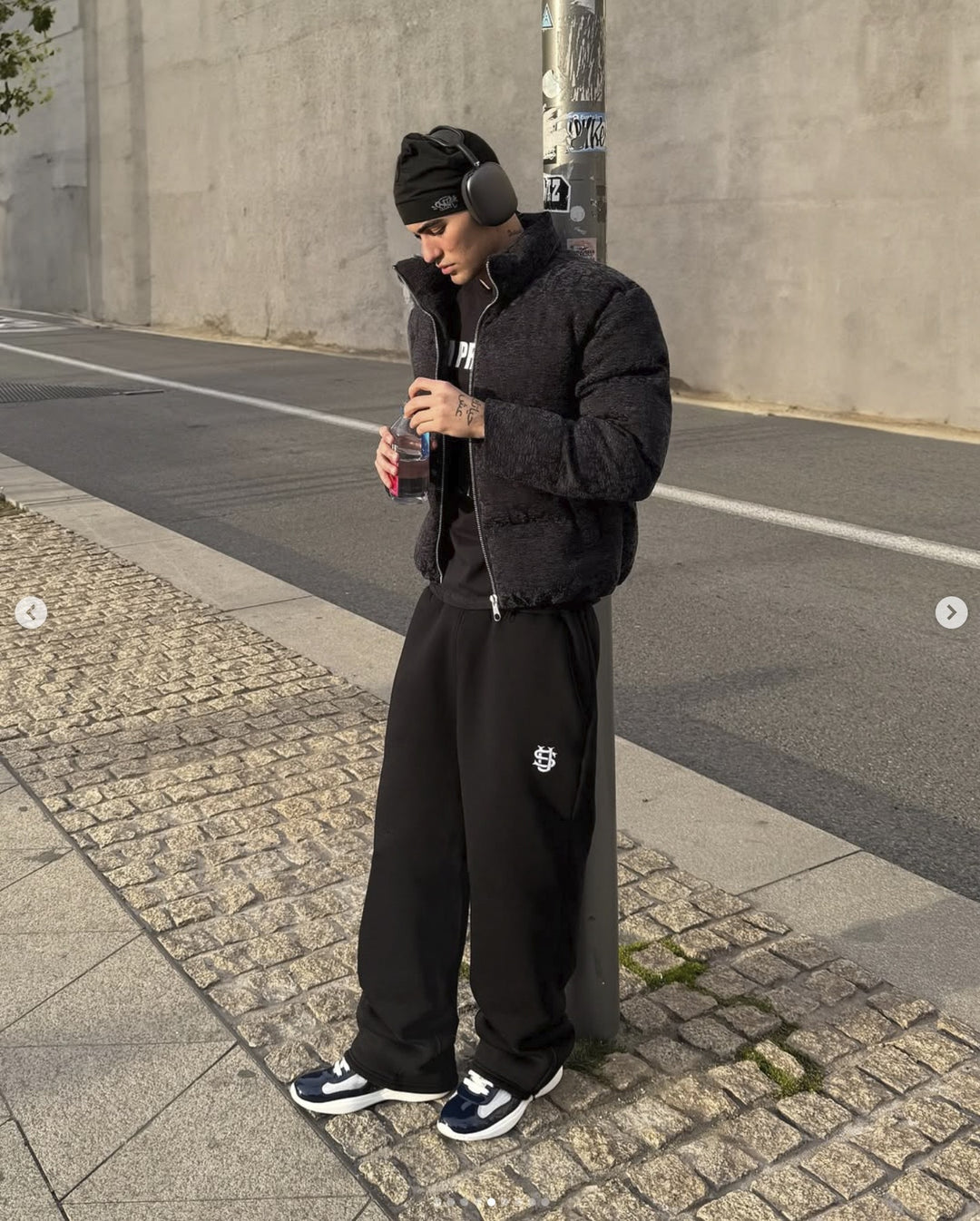 Herren sportliche Outdoor-Jacke mit hohem Kragen Echoarchiv