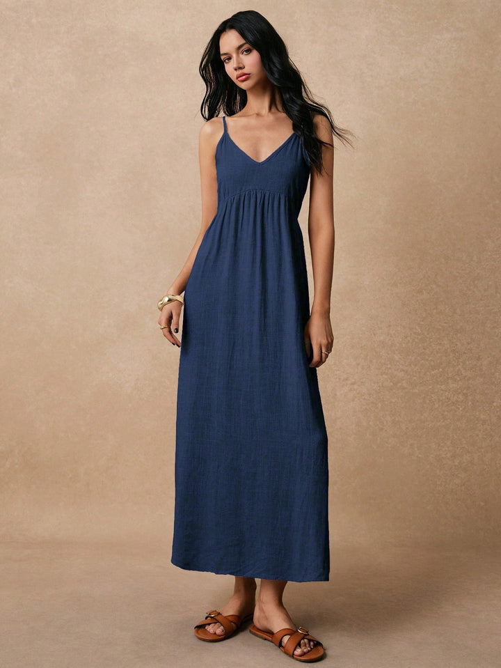 Damen Maxikleid mit feinen Spaghettiträgern und leichtem, atmungsaktivem Material Echo Archiv