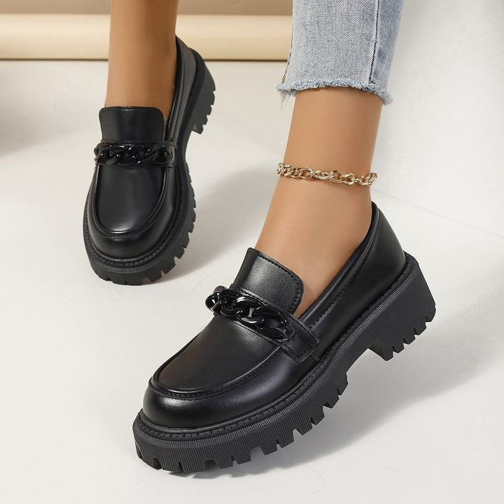 Damen Modische Slip-On-Loafer mit dicker Profilsohle und Kettenapplikation Echoarchiv