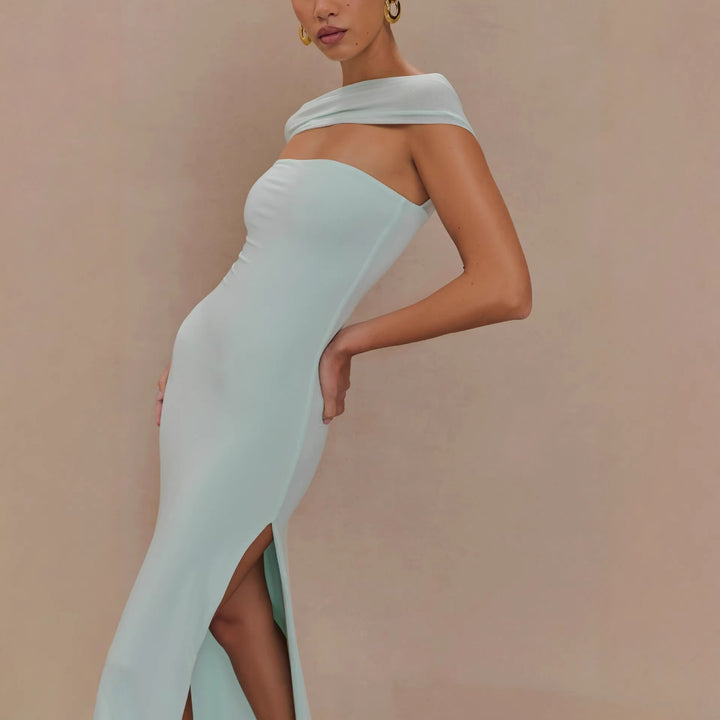 Damen Elegantes bodenlanges Kleid mit schulterfreiem Design Echo Archiv