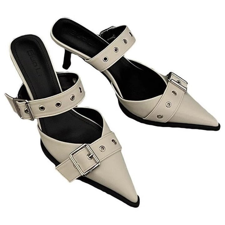 Damen Spitz zulaufende Mule‑Pantoletten mit doppeltem Schnallenriemen, Ösen‑Detail und niedrigem Kitten‑Absatz – Lioré
