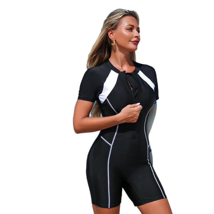 Damen Sportlicher Surfanzug mit kurzem Arm und funktionellem Reißverschluss Echo Archiv