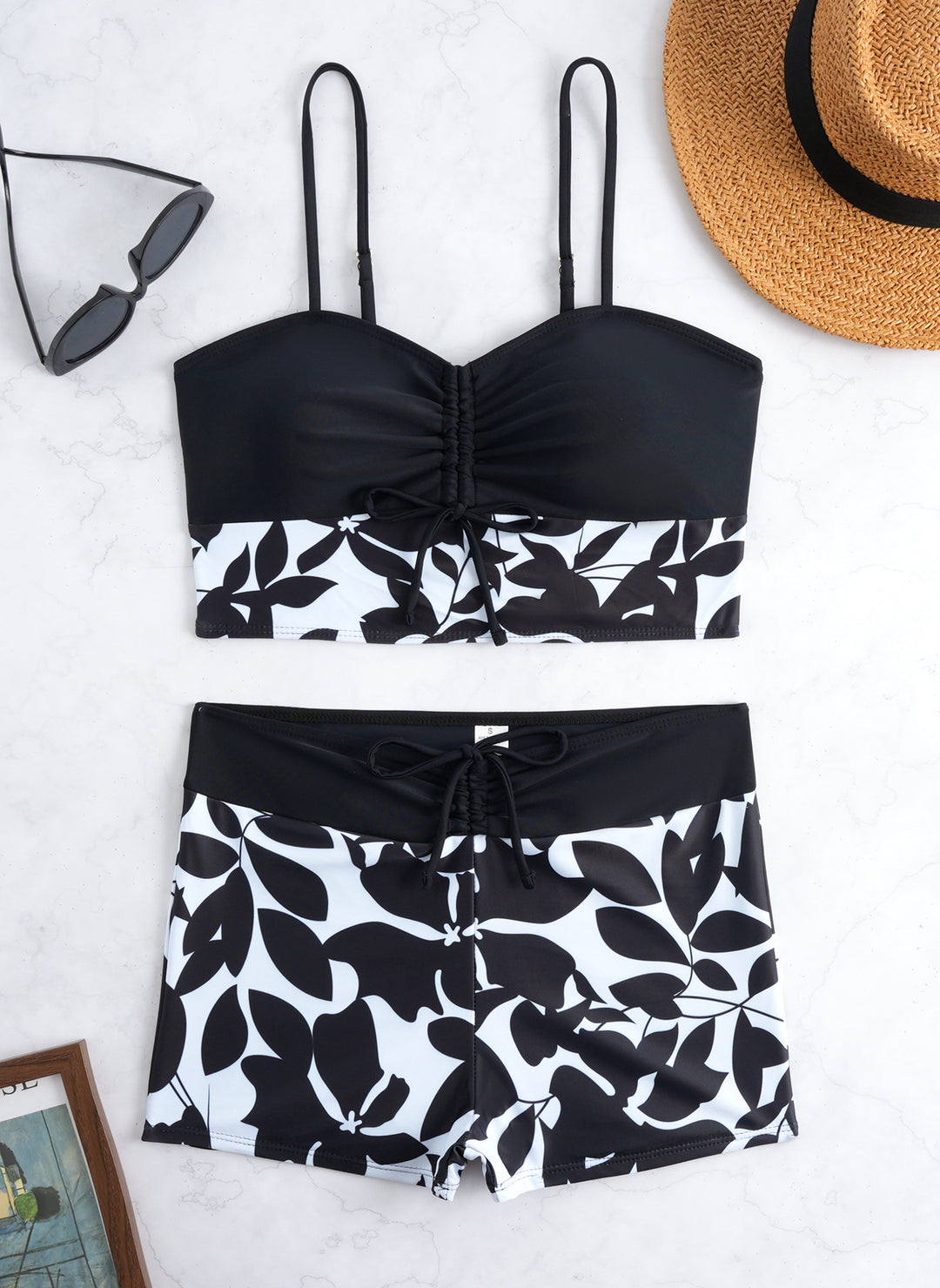 Damen Bikini-Set mit modischer Raffung und hoch taillierter Shorts Echo Archiv