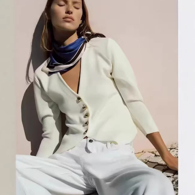 Damen Feinstrukturierte taillierte Strickjacke mit V-Ausschnitt und goldener Knopfleiste Echoarchiv