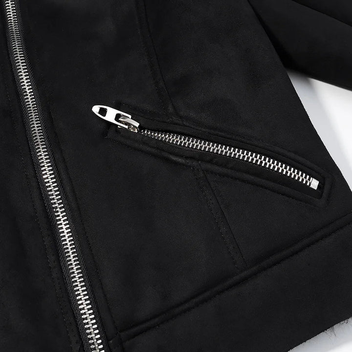Damen kurze Bikerjacke aus Veloursimitat mit Teddyfutter und asymmetrischer Metall-Reißverschluss – Célinea