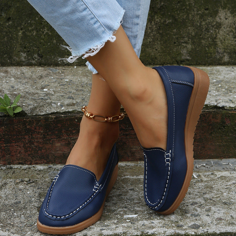 Damen lässige Slip-On Loafer mit ergonomischer Keilsohle, gepolstertem Komfortfußbett und dekorativer Kontrastnaht Echo Archiv