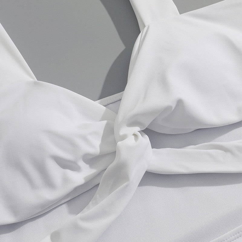 Damen Einteiler Badeanzug mit eleganten Rüschendetails Echo Archiv