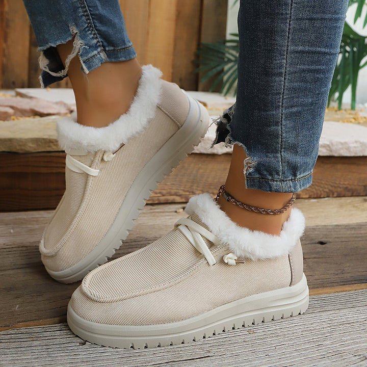 Damen Gefütterte Slip-On-Pantoletten mit Teddyfutter und profilierter Plateau-Sohle Echo Archiv