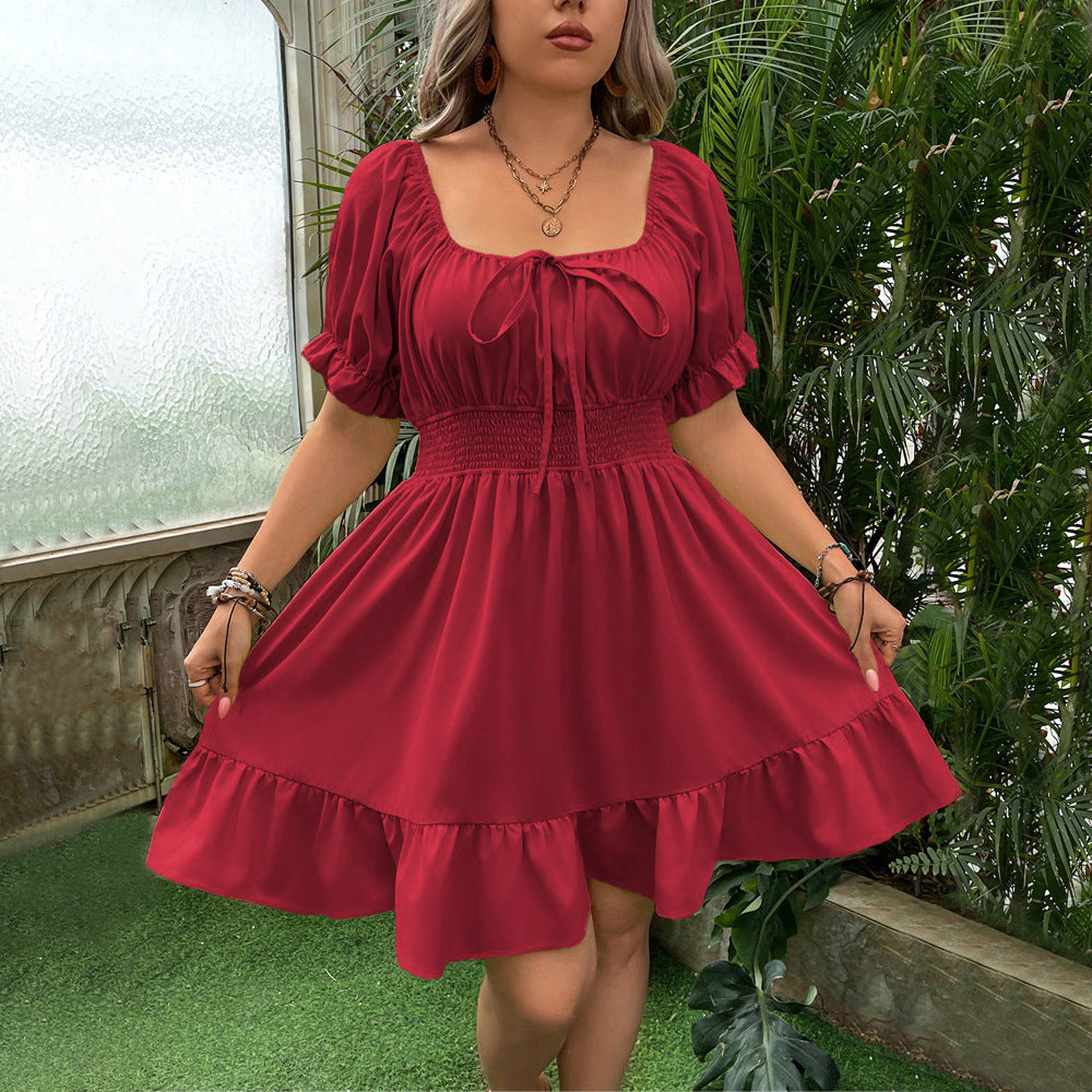 Damen verspieltes Minikleid mit Puffärmeln und Rüschenabschluss Echo Archiv