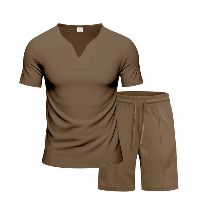 Herren Sportliches Freizeit-Set mit atmungsaktivem V-Ausschnitt T-Shirt und elastischen Shorts Echoarchiv