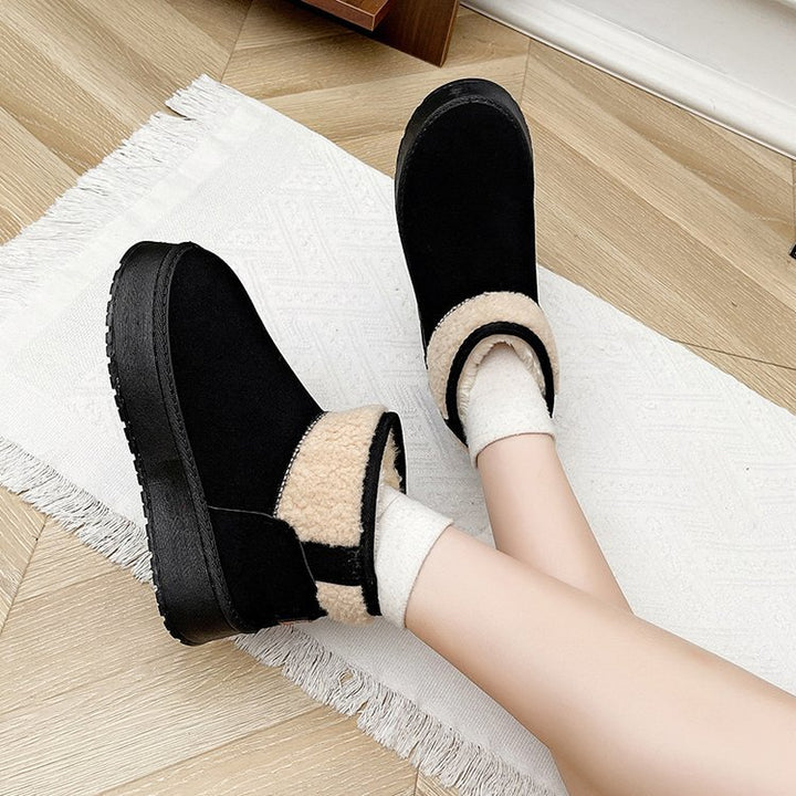 Damen Gefütterte Plateau-Stiefelette mit Teddykragen und Slip-On-Schaft Echo Archiv