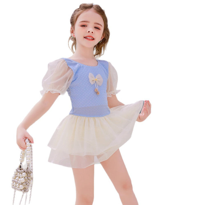 Damen verspieltes Festkleid Echo Archiv