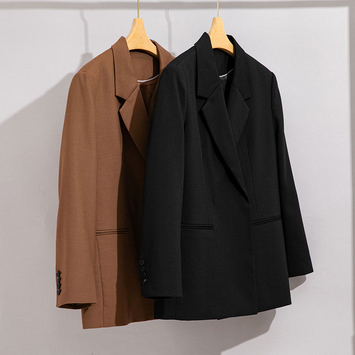 Damen Longline-Blazer mit verdeckter Knopfleiste und schmaler Silhouette Echoarchiv