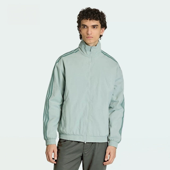 Herren Leichte technische Windjacke mit Mesh‑Futter und Stehkragen Echoarchiv