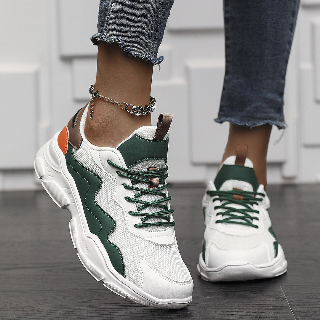 Unisex nan Plateau-Sneaker mit atmungsaktivem Mesh-Obermaterial, gepolsterter Fersenkappe und profilierter Gummilaufsohle Echo Archiv