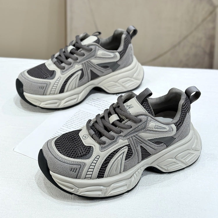Damen Sportliche Sneakers mit atmungsaktivem Mesh und dämpfender Sohle Echo Archiv