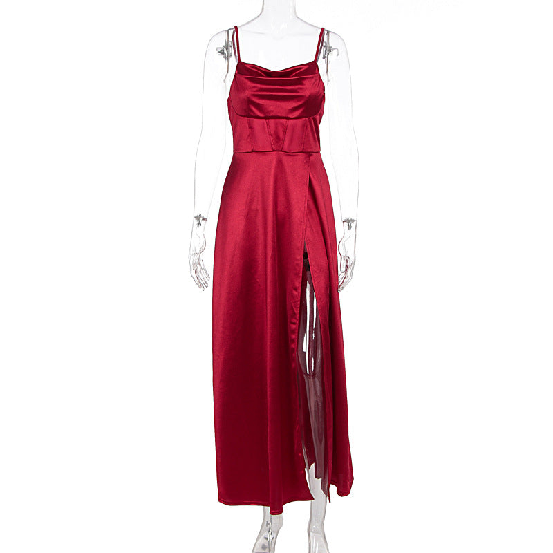 Damen Elegantes Abendkleid mit schimmerndem Satinfinish und tiefem Schlitz Echo Archiv