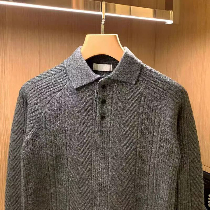 Herren Feinstrick-Polopullover mit halber Knopfleiste und Zopfmuster Echoarchiv