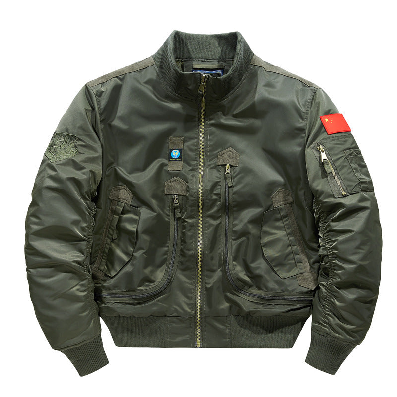 Herren Bomberjacke im Militärstil mit mehreren Reißverschluss-Taschen und Stehkragen – Brevano