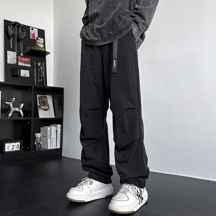 Herren Locker sitzende Nylon‑Cargohose mit Utility‑Gurtband und geradem Bein – Bravaro