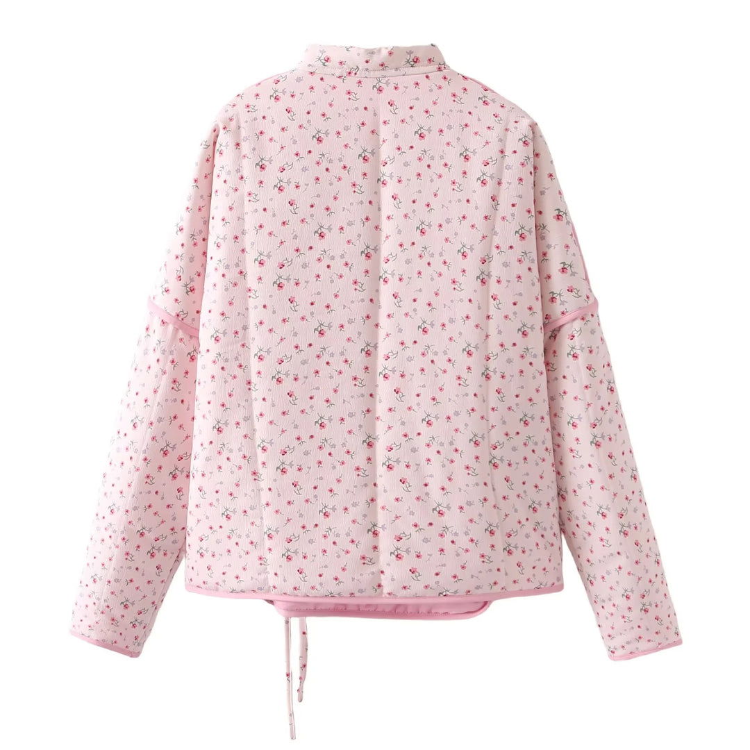 Damen leichte Wickeljacke im Kimono‑Stil mit zartem Blumenmuster und Taillenband – Célinea