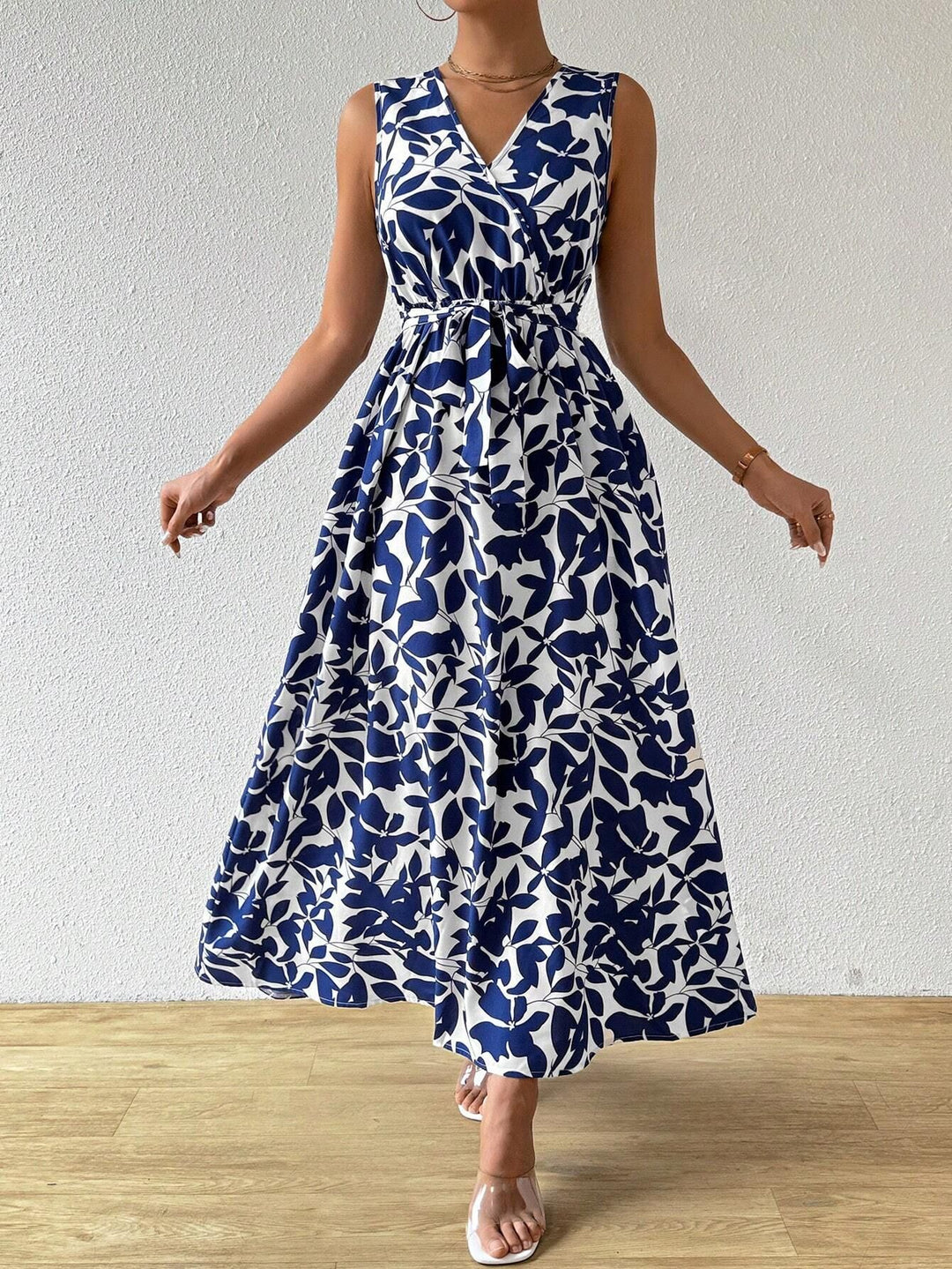 Damen nan Wickel-Maxikleid mit V-Ausschnitt und gebundenem Taillengürtel Echo Archiv