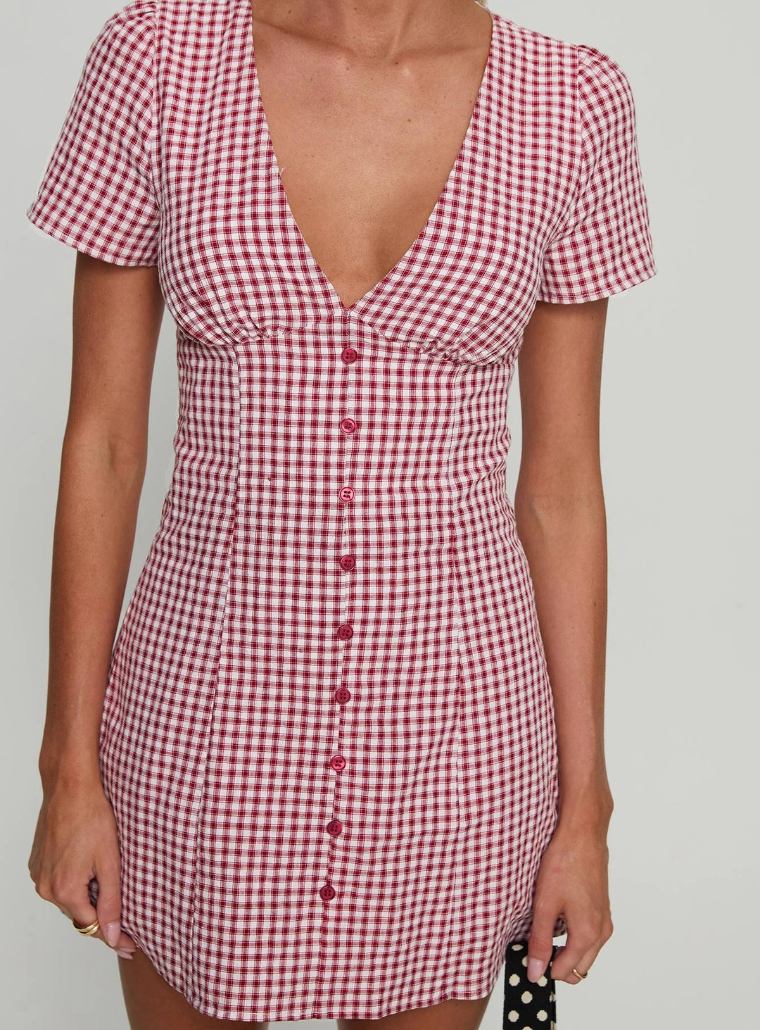 Damen Kurzärmeliges Kleid mit V-Ausschnitt und Knopfleiste Echo Archiv