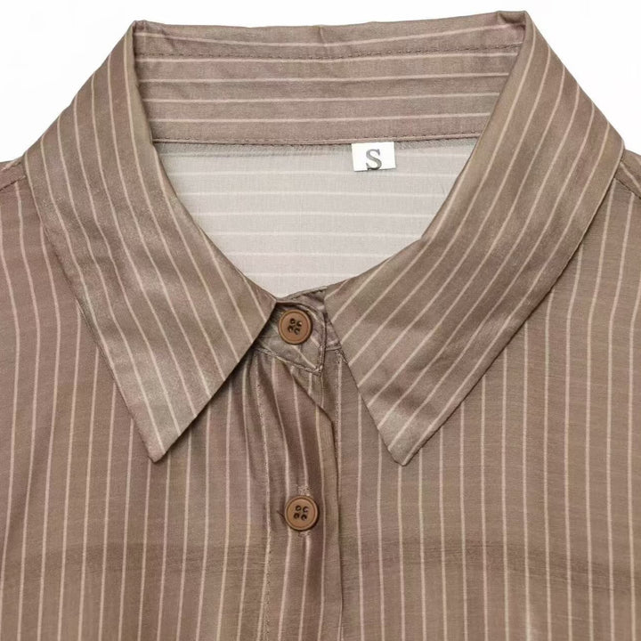 Damen Nadelstreifen-Seidenoptik-Bluse mit seitlicher Knotendetail Echoarchiv