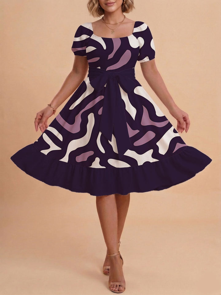 Damen Midikleid mit verspieltem Druck und tailliertem Schnitt Echo Archiv