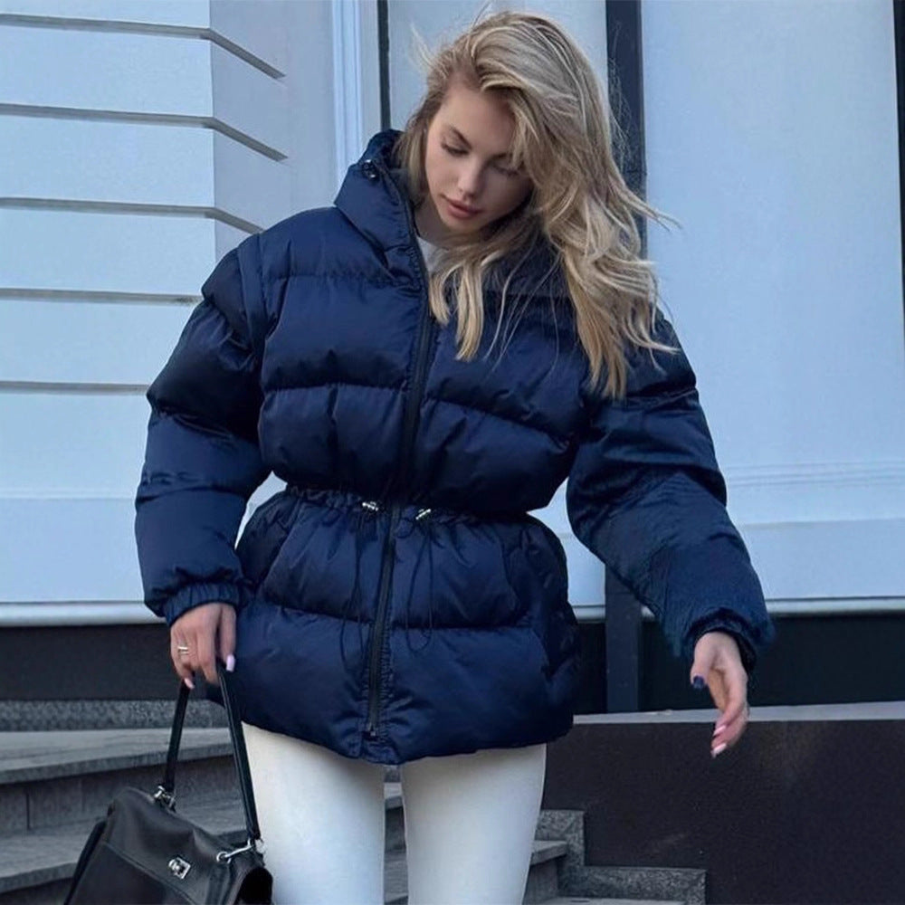 Damen Wattierte Kapuzen‑Steppjacke mit Taillen‑Kordelzug und Boxy‑Ärmeln Echoarchiv