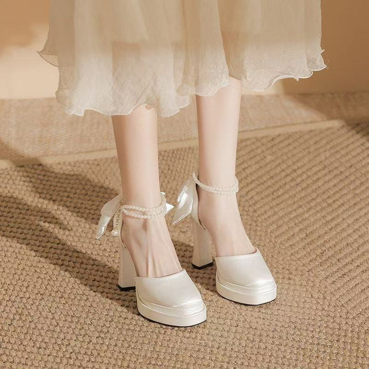 Damen Satin-Plateau-Pumps mit dekorativer Schleife und verstellbarem Knöchelriemen – Lioré