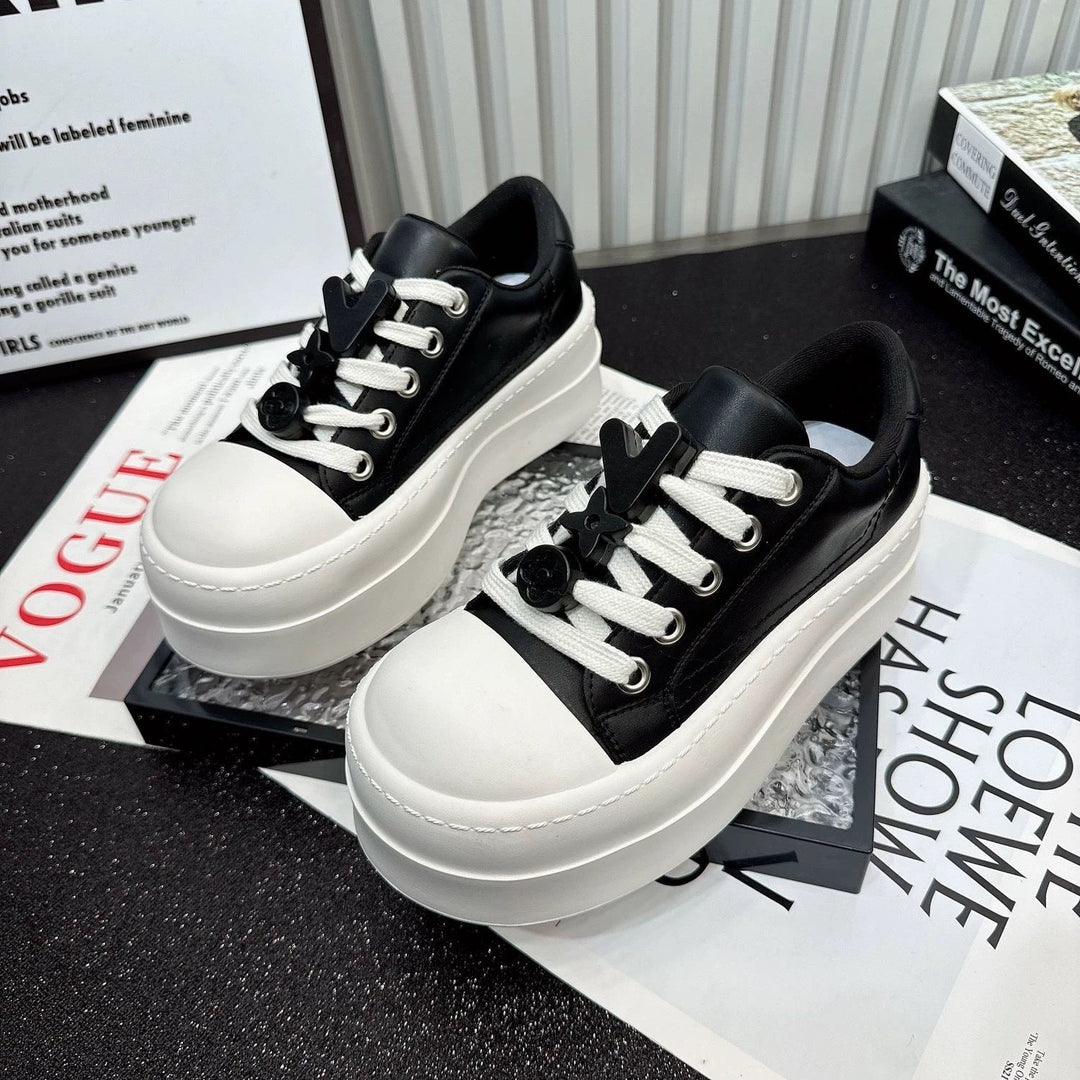 Damen Modische Sneakers mit auffälligem Design Echo Archiv