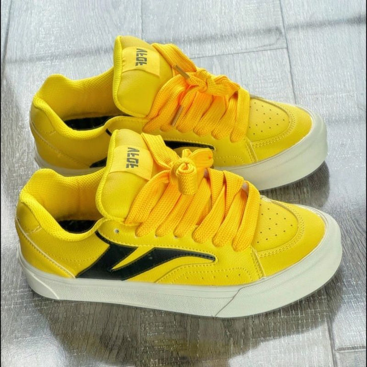 Damen Sportliche Sneakers mit innovativem Schnürsystem Echo Archiv