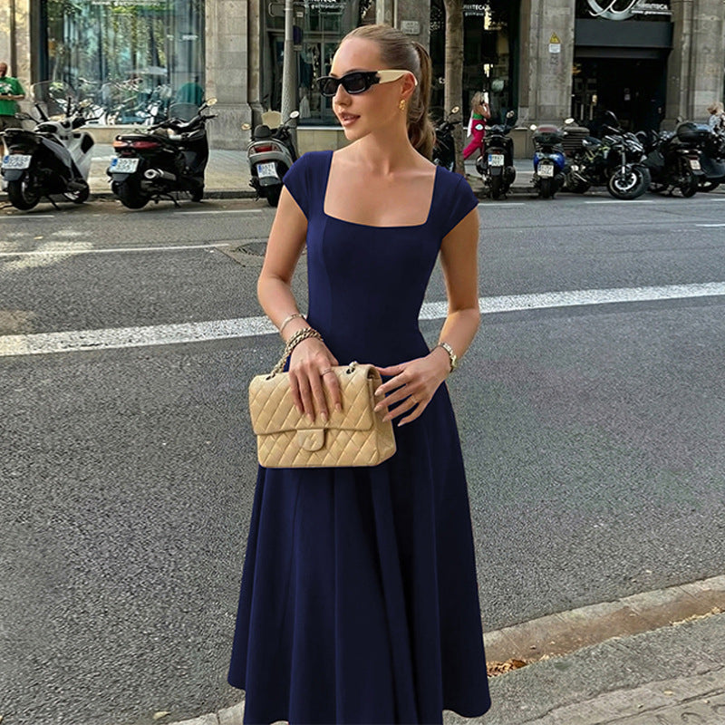 Damen Elegantes Maxikleid mit quadratischem Ausschnitt und fließendem Rock Echo Archiv
