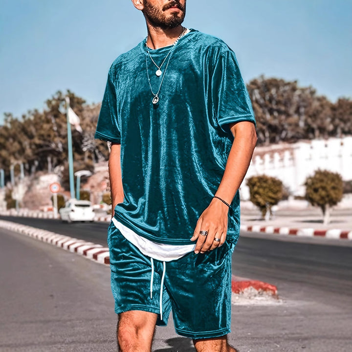 Herren Lässiges Velours Freizeit-Set mit stylischem Schnitt Echoarchiv