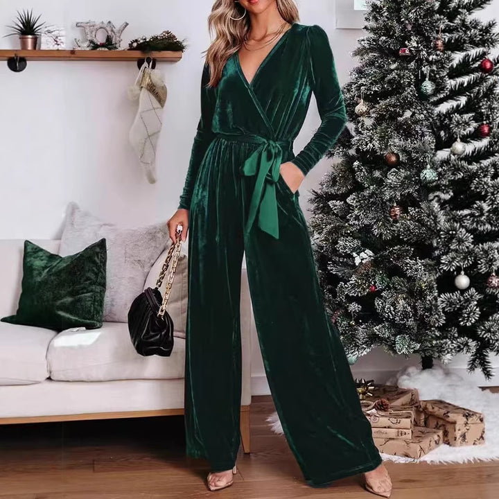 Damen Samt‑Jumpsuit mit Wickel‑V‑Ausschnitt, weitem Bein und Taillengürtel – Solévia