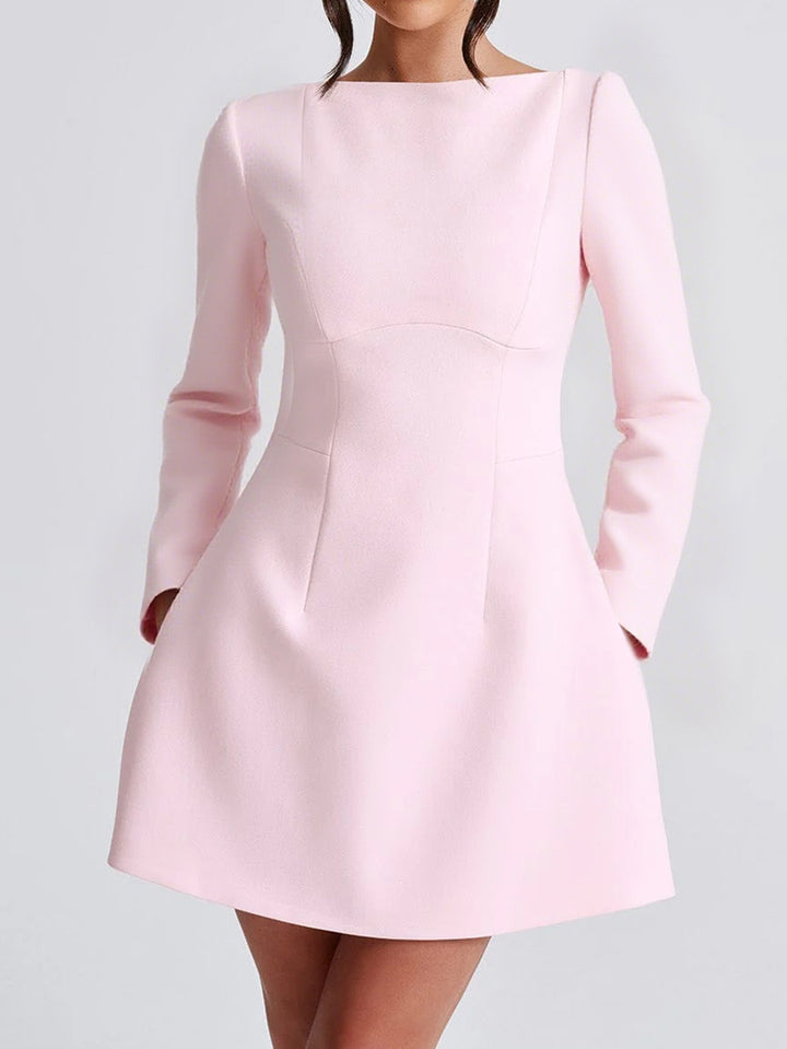 Damen tailliertes A-Linien Kleid mit U-Boot-Ausschnitt, langer Arm und dezenten Eingrifftaschen – Élara