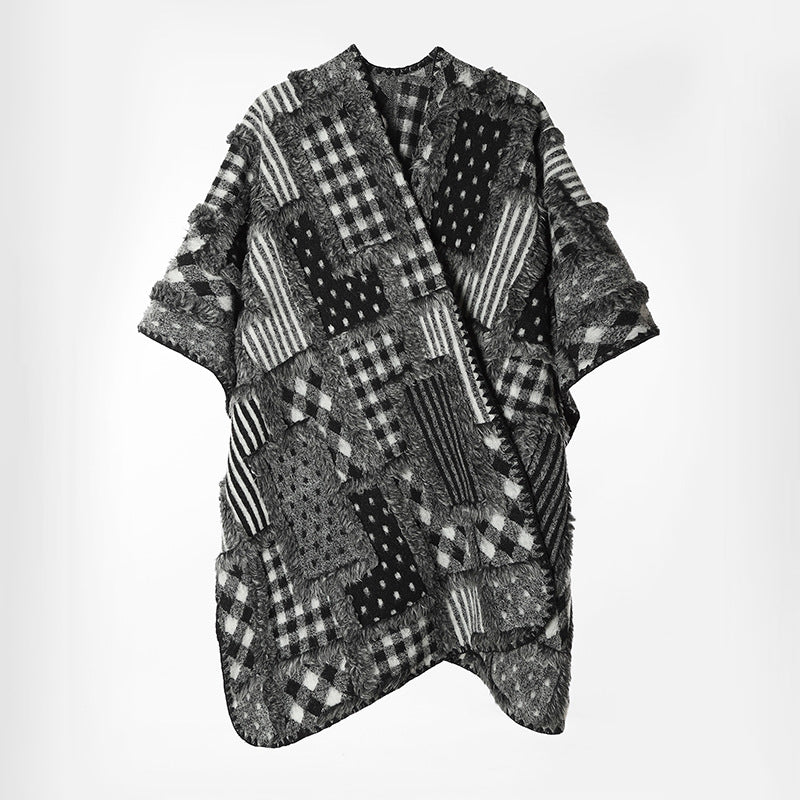 Damen Oversize-Patchwork-Cape im Bouclé- und Jacquard‑Mix mit kastiger Kurzarm-Silhouette Echo Archiv