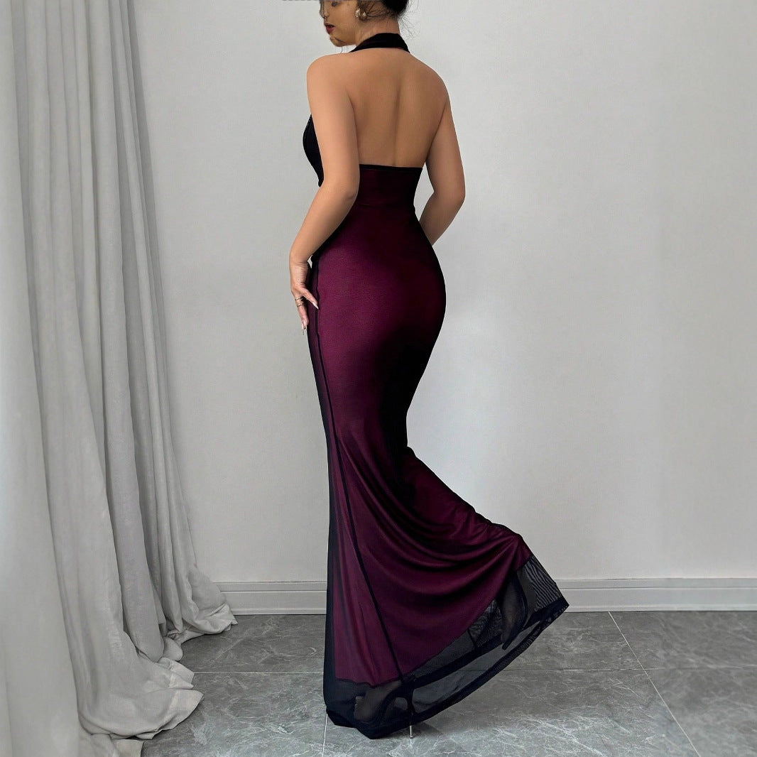 Damen Elegantes Maxikleid mit tiefem V-Ausschnitt und taillierendem Schnitt Echo Archiv