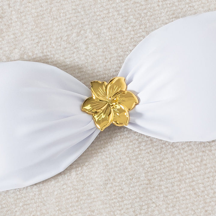 Damen Bandeau-Bikini mit eleganter Goldschließe Echo Archiv
