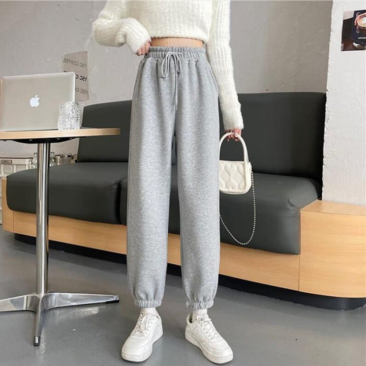 Damen weite hochgeschnittene Sweatpants mit elastischem Bund Kordelzug und gerippten Knöchelbündchen – Avérine